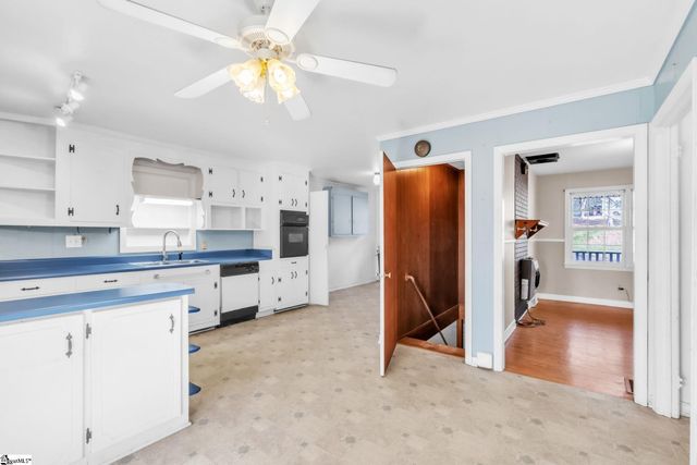 1409 Old Spartanburg Highway, Woodruff, SC 29388