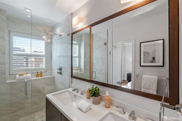 1100 Sacramento Street 504, San Francisco, CA 94108