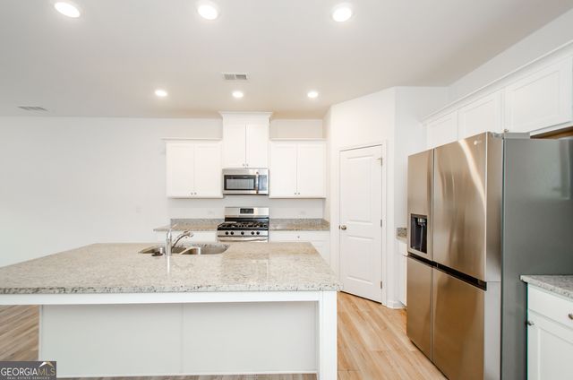 1946 Frisco Way, Suwanee, GA 30024