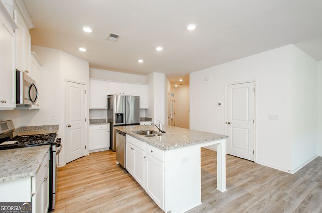 1946 Frisco Way, Suwanee, GA 30024