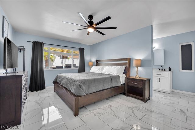 6636 Treadway Lane, Las Vegas, NV 89103