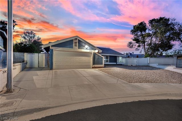 6636 Treadway Lane, Las Vegas, NV 89103