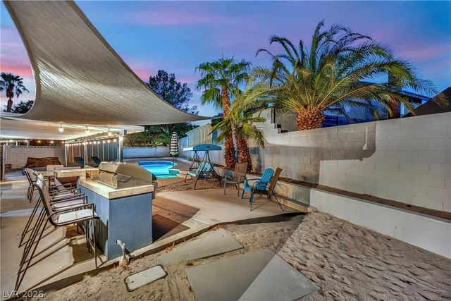 6636 Treadway Lane, Las Vegas, NV 89103