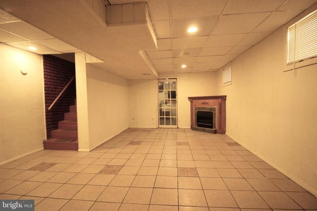 1818 LONGFORD DR, Hyattsville, MD 20782