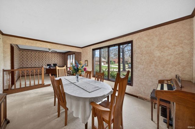 54459 Hunters Court, Elkhart, IN 46514