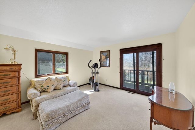 54459 Hunters Court, Elkhart, IN 46514