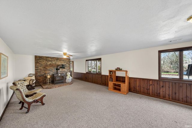 54459 Hunters Court, Elkhart, IN 46514