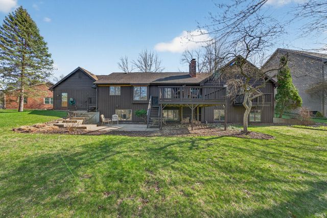 54459 Hunters Court, Elkhart, IN 46514