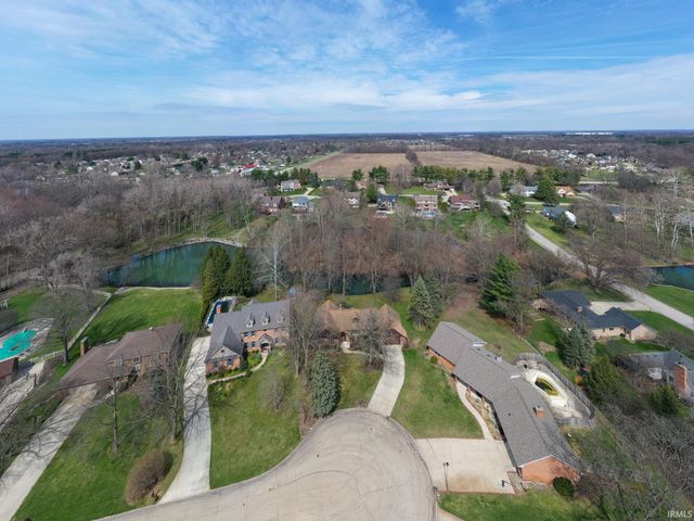 54459 Hunters Court, Elkhart, IN 46514