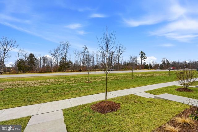 22801 TAWNY PINE SQ, Brambleton, VA 20148