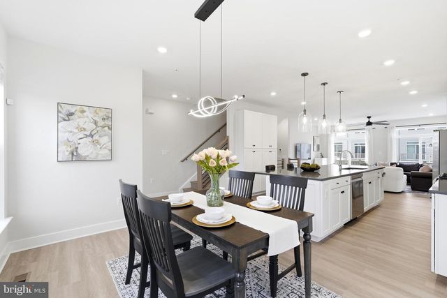 22801 TAWNY PINE SQ, Brambleton, VA 20148