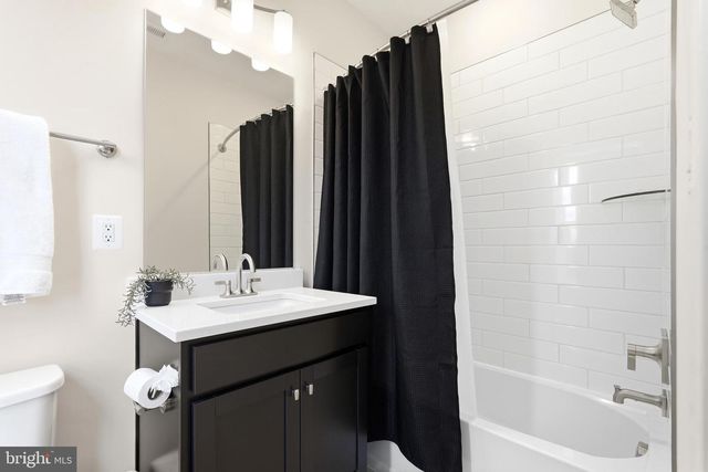 22801 TAWNY PINE SQ, Brambleton, VA 20148