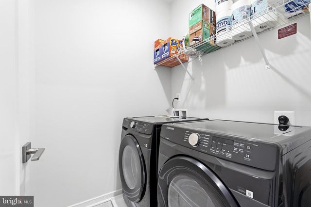 22801 TAWNY PINE SQ, Brambleton, VA 20148