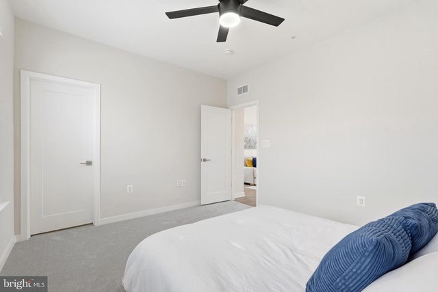 22801 TAWNY PINE SQ, Brambleton, VA 20148