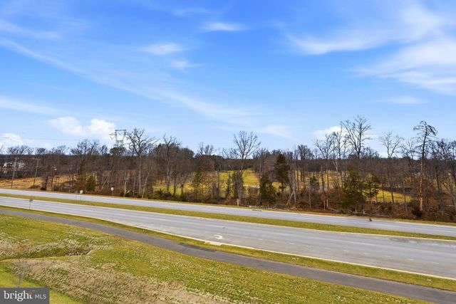 22801 TAWNY PINE SQ, Brambleton, VA 20148