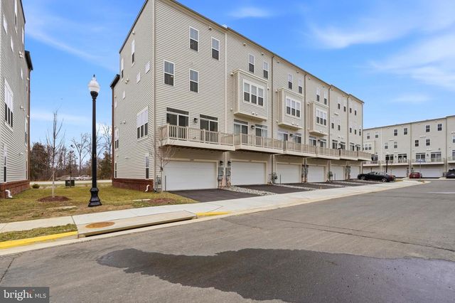 22801 TAWNY PINE SQ, Brambleton, VA 20148