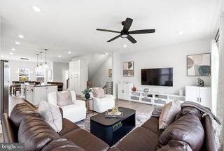 22801 TAWNY PINE SQ, Brambleton, VA 20148