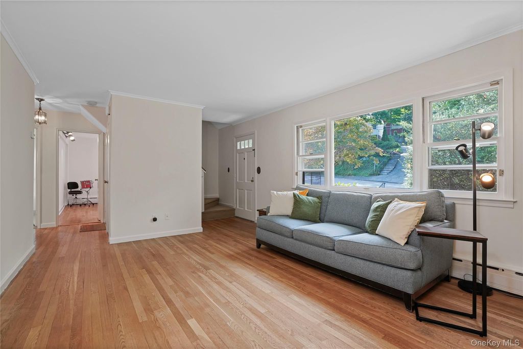 11 Riverview Avenue, Ardsley, NY 10502 — photo 5