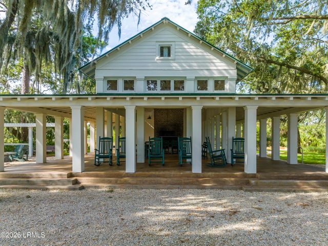 2 Abbey Row Unit 3A, Beaufort, SC 29906