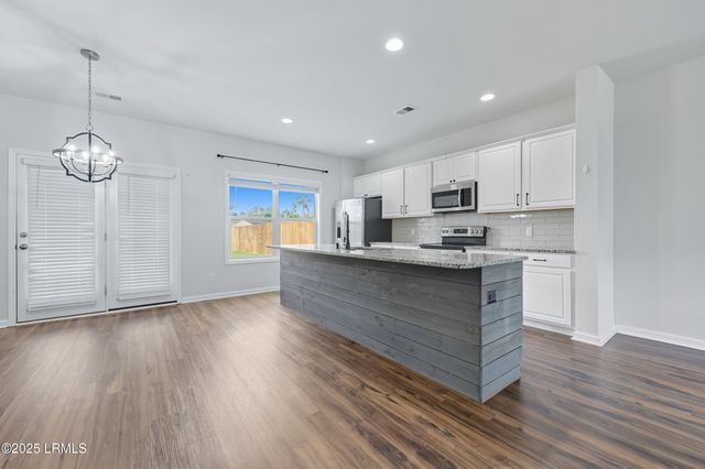 42 Chestnut Street, Beaufort, SC 29906