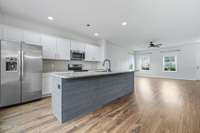 42 Chestnut Street, Beaufort, SC 29906