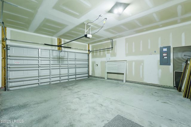 42 Chestnut Street, Beaufort, SC 29906