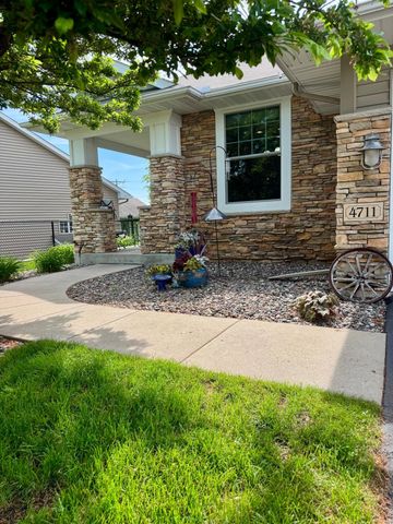 4711 Walnut Grove Lane N, Plymouth, MN 55446