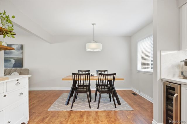 41703 Greenwood Drive, Canton Charter Township, MI 48187