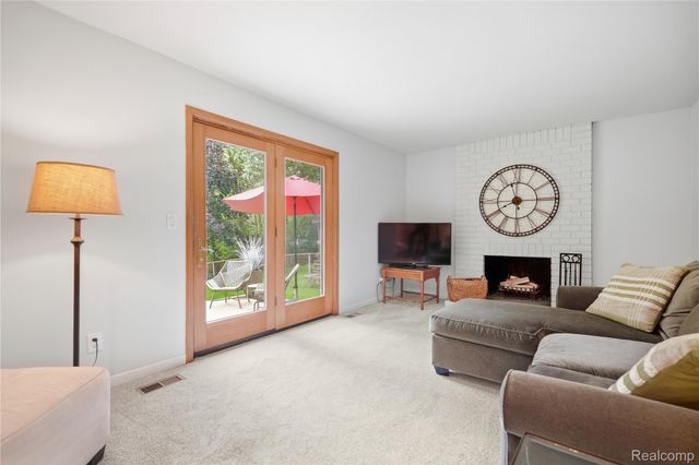 41703 Greenwood Drive, Canton Charter Township, MI 48187