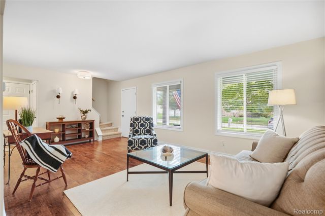 41703 Greenwood Drive, Canton Charter Township, MI 48187