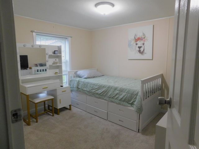 3 Pluto Lane, Nashua, NH 03062
