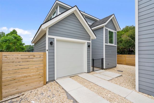 2004 Maxwell LN, Austin, TX 78741