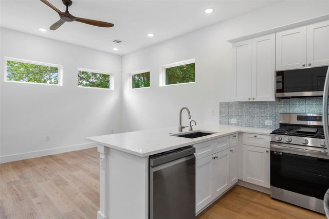 2004 Maxwell LN, Austin, TX 78741
