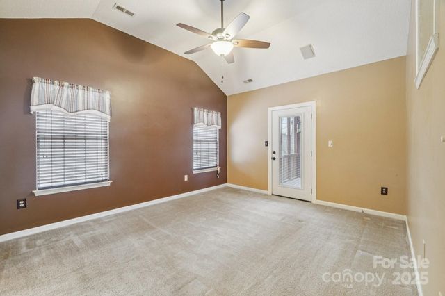 132 Grayrock Drive, Statesville, NC 28677