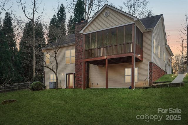 132 Grayrock Drive, Statesville, NC 28677