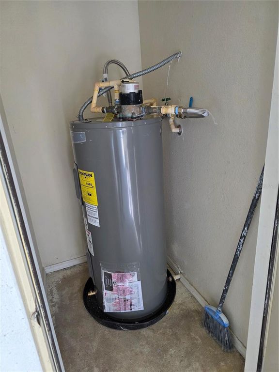 Image 35 of property listing at 2648 ROBERT TRENT JONES DRIVE 227, Orlando, FL 32835