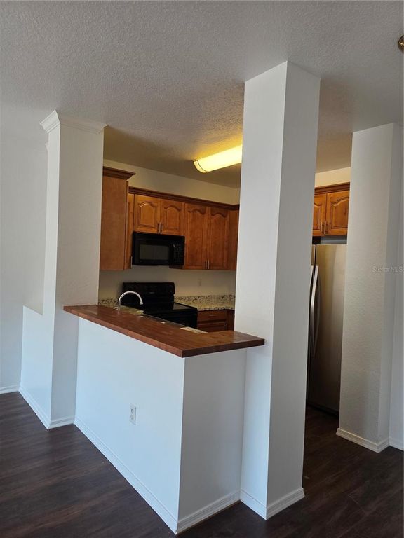 Image 8 of property listing at 2648 ROBERT TRENT JONES DRIVE 227, Orlando, FL 32835