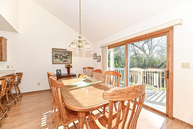 2741 Brighton DRIVE, Waukesha, WI 53188