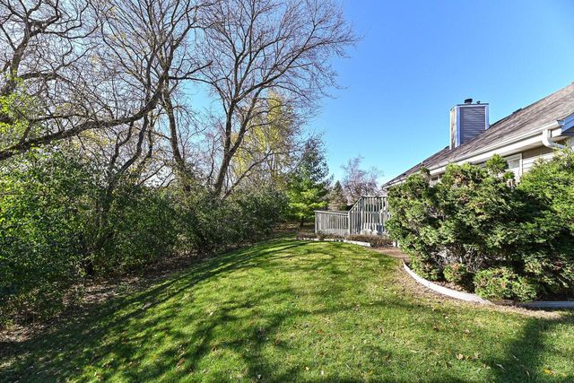 2741 Brighton DRIVE, Waukesha, WI 53188