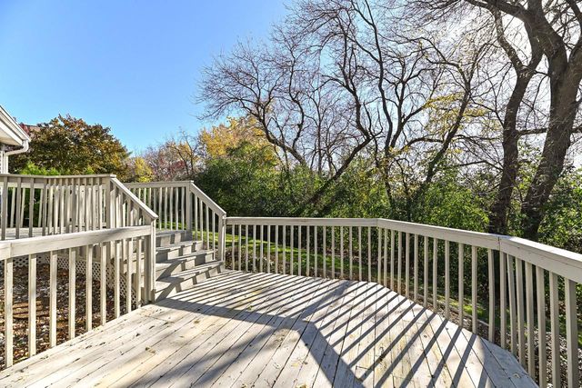 2741 Brighton DRIVE, Waukesha, WI 53188