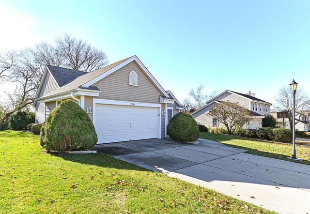 2741 Brighton DRIVE, Waukesha, WI 53188
