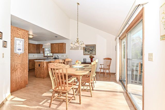 2741 Brighton DRIVE, Waukesha, WI 53188