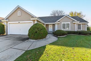 2741 Brighton DRIVE, Waukesha, WI 53188