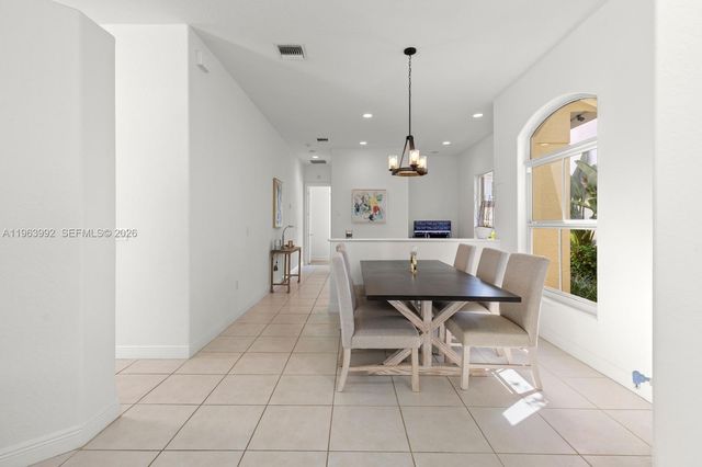 1408 Mariner Way, Hollywood, FL 33019