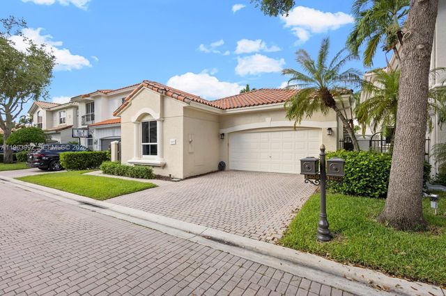 1408 Mariner Way, Hollywood, FL 33019