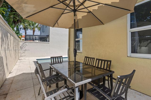 1408 Mariner Way, Hollywood, FL 33019