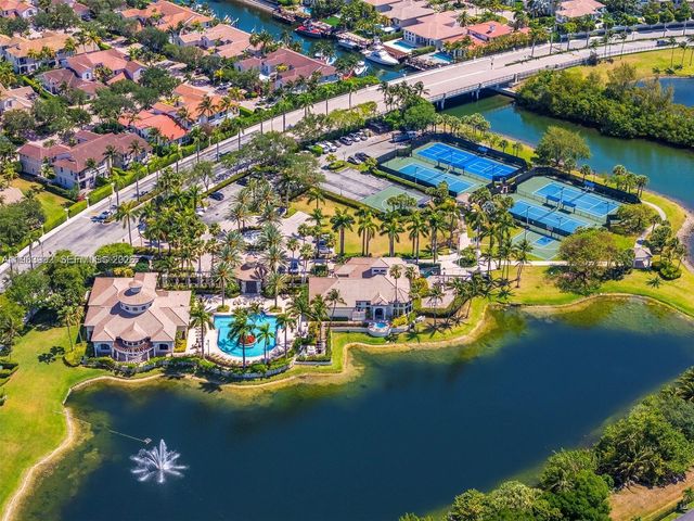 1408 Mariner Way, Hollywood, FL 33019