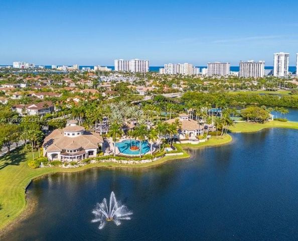 1408 Mariner Way, Hollywood, FL 33019