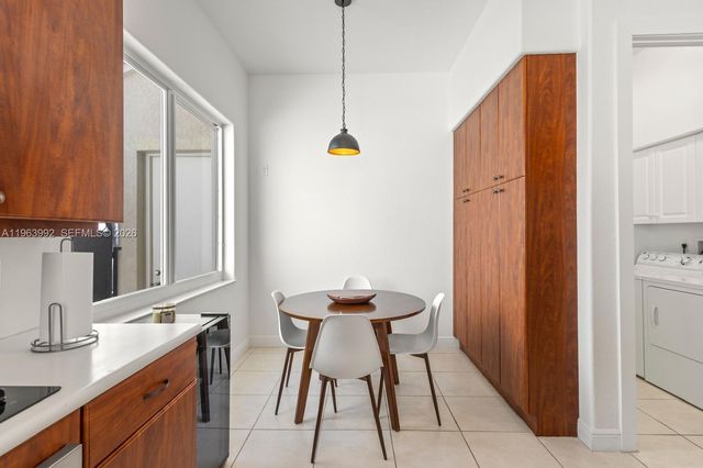 1408 Mariner Way, Hollywood, FL 33019