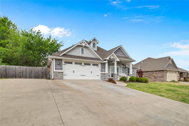 1211 Sundowner Ranch Avenue, Prairie Grove, AR 72753
